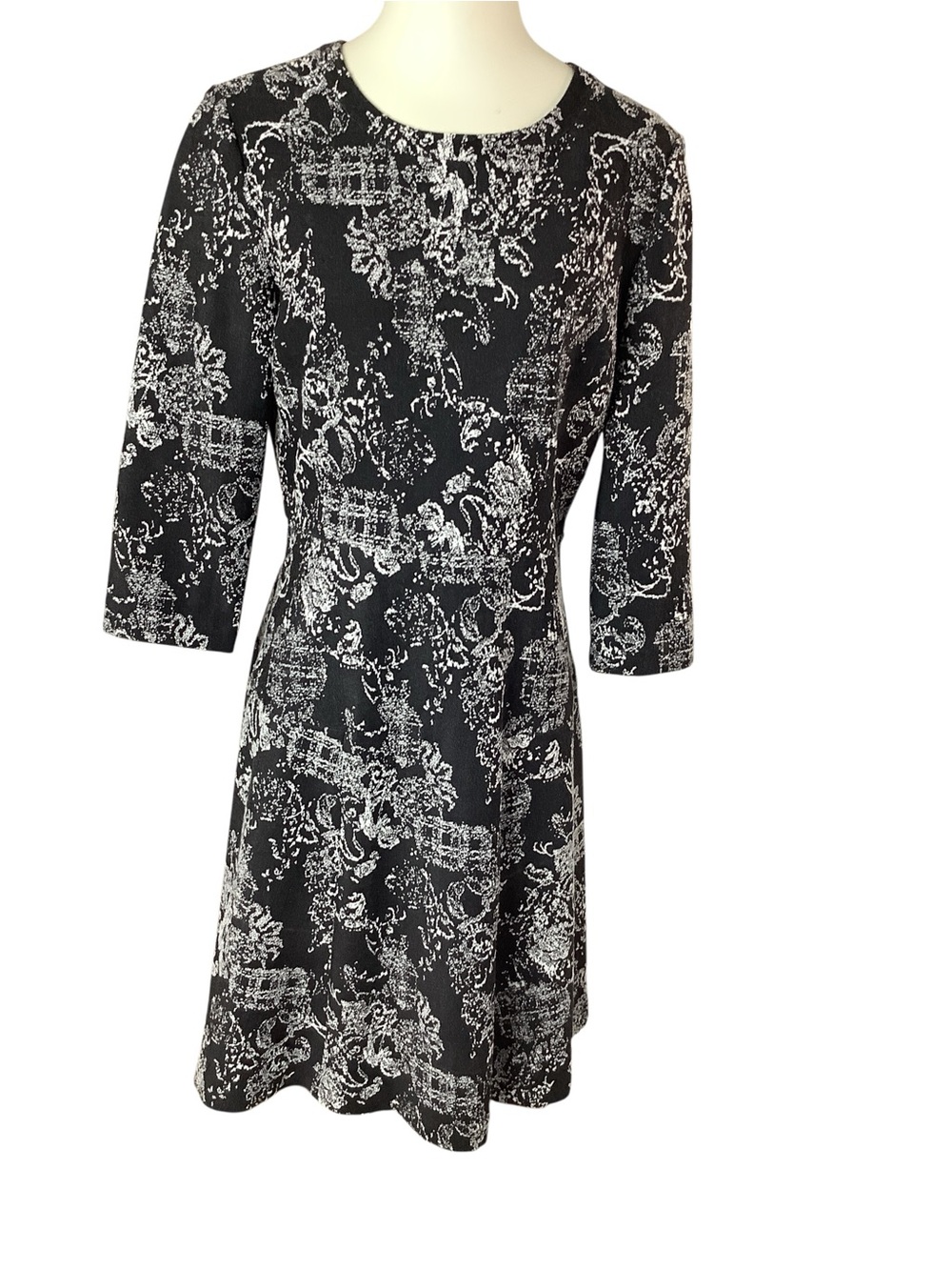 Nine West Black and White Printed Fit-and-Flare Dress Size 10